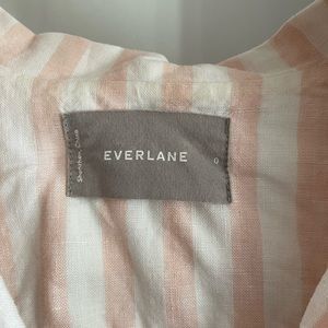 Everlane Cropped Linen Top